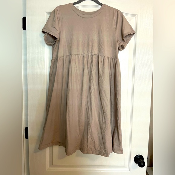 SHEIN Dresses & Skirts - SHEIN Cotton Maternity Pregnancy Basic Babydoll Short-Sleeve Tan Neutral Dress